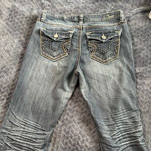 Women’s Dark wash distressed ZCO denim